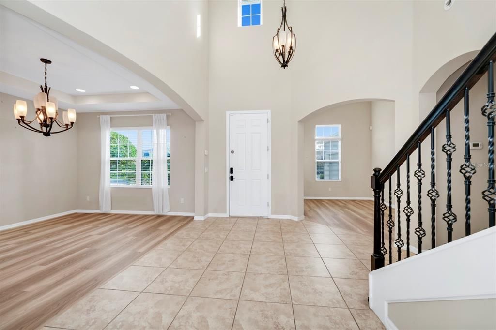 For Sale: $799,999 (4 beds, 3 baths, 4307 Square Feet)