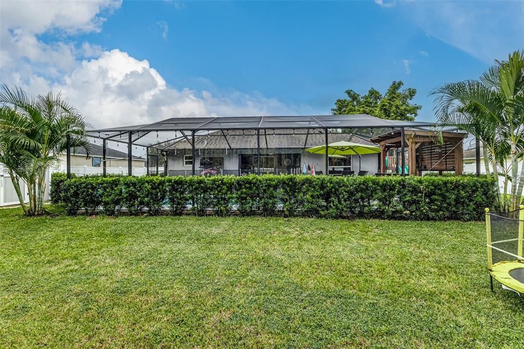 For Sale: $425,000 (3 beds, 3 baths, 1921 Square Feet)