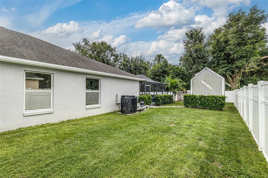 For Sale: $425,000 (3 beds, 3 baths, 1921 Square Feet)