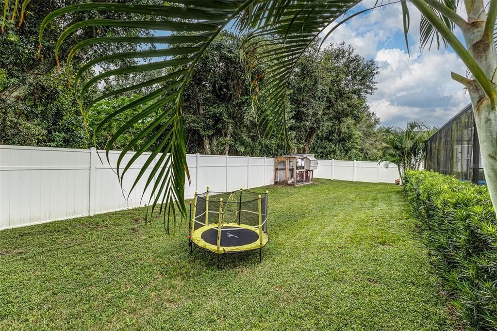 For Sale: $425,000 (3 beds, 3 baths, 1921 Square Feet)