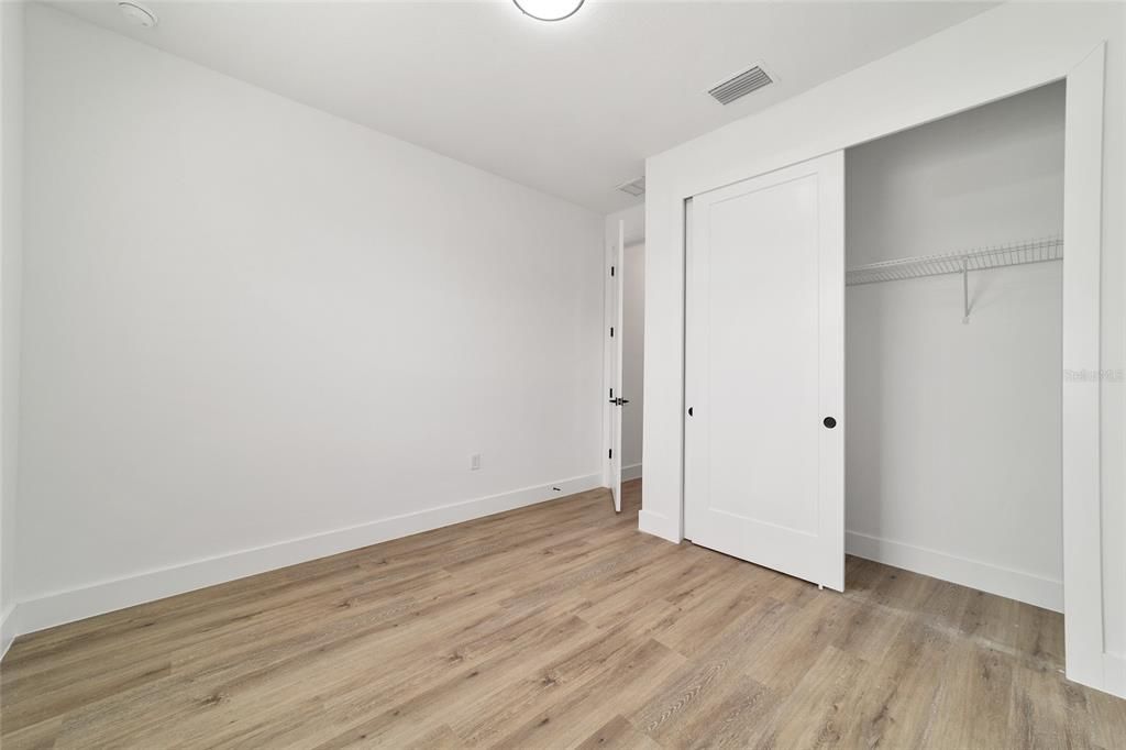 For Sale: $289,900 (3 beds, 2 baths, 1500 Square Feet)