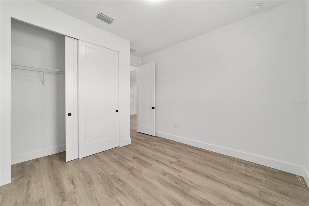 For Sale: $289,900 (3 beds, 2 baths, 1500 Square Feet)