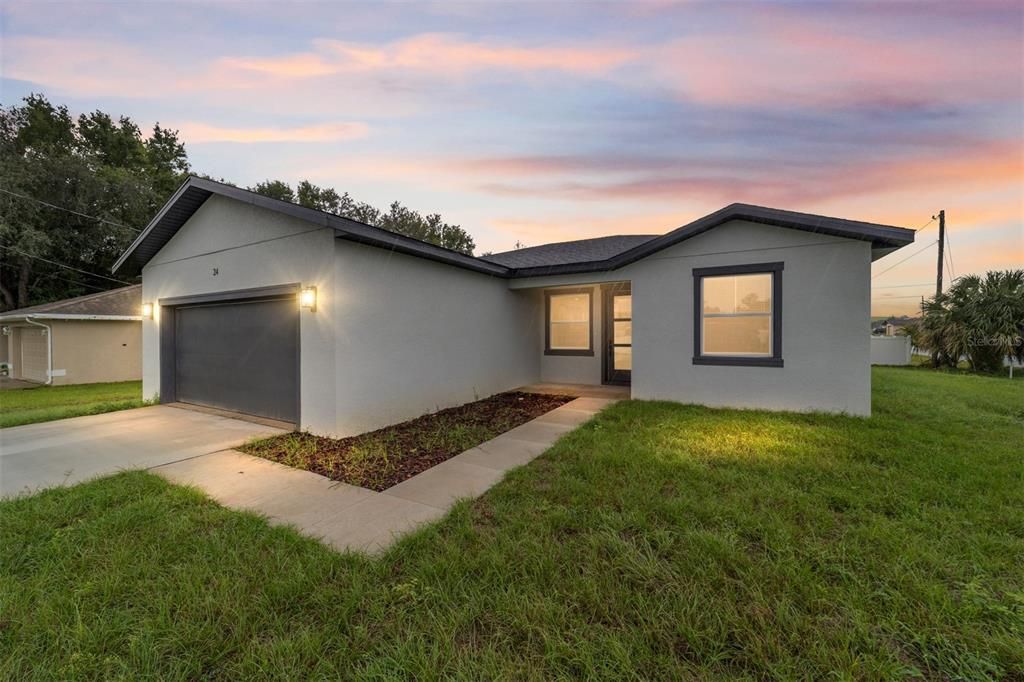 For Sale: $289,900 (3 beds, 2 baths, 1500 Square Feet)