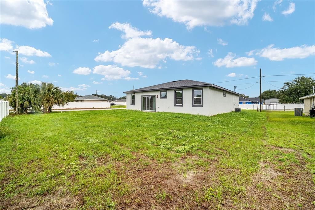 For Sale: $289,900 (3 beds, 2 baths, 1500 Square Feet)