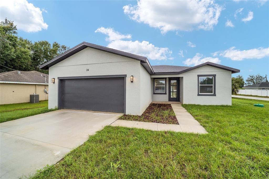 For Sale: $289,900 (3 beds, 2 baths, 1500 Square Feet)