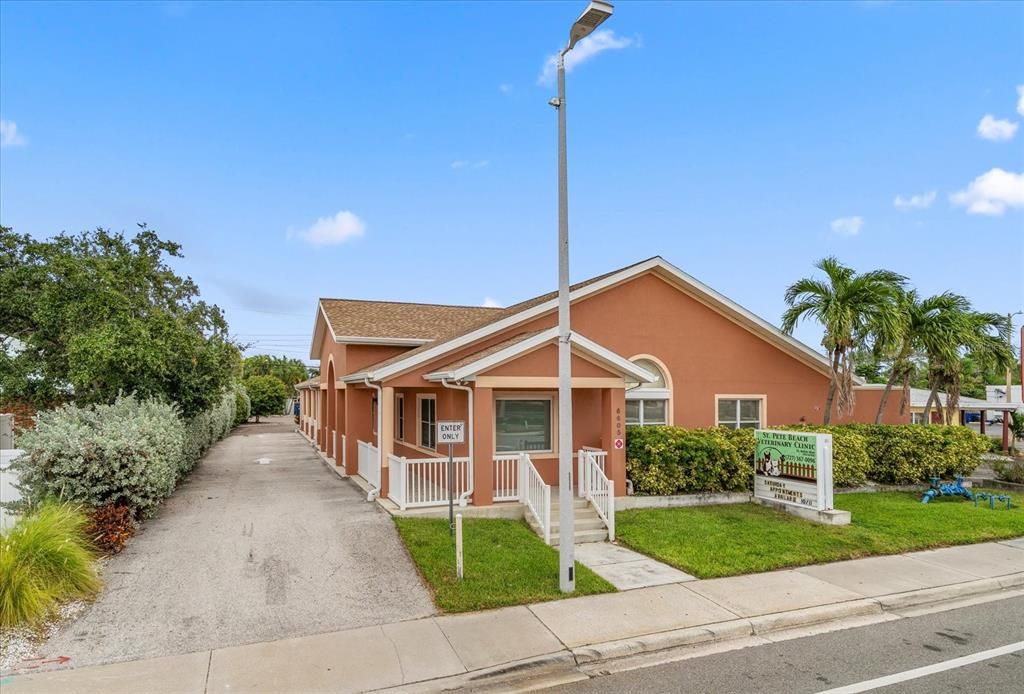 На продажу: $2,995,000 (0 спален, 0 ванн, 4126 Квадратных фут)