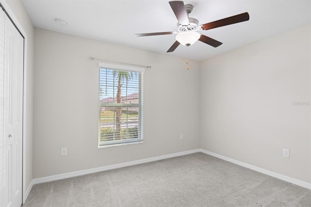 For Sale: $335,000 (3 beds, 2 baths, 1561 Square Feet)