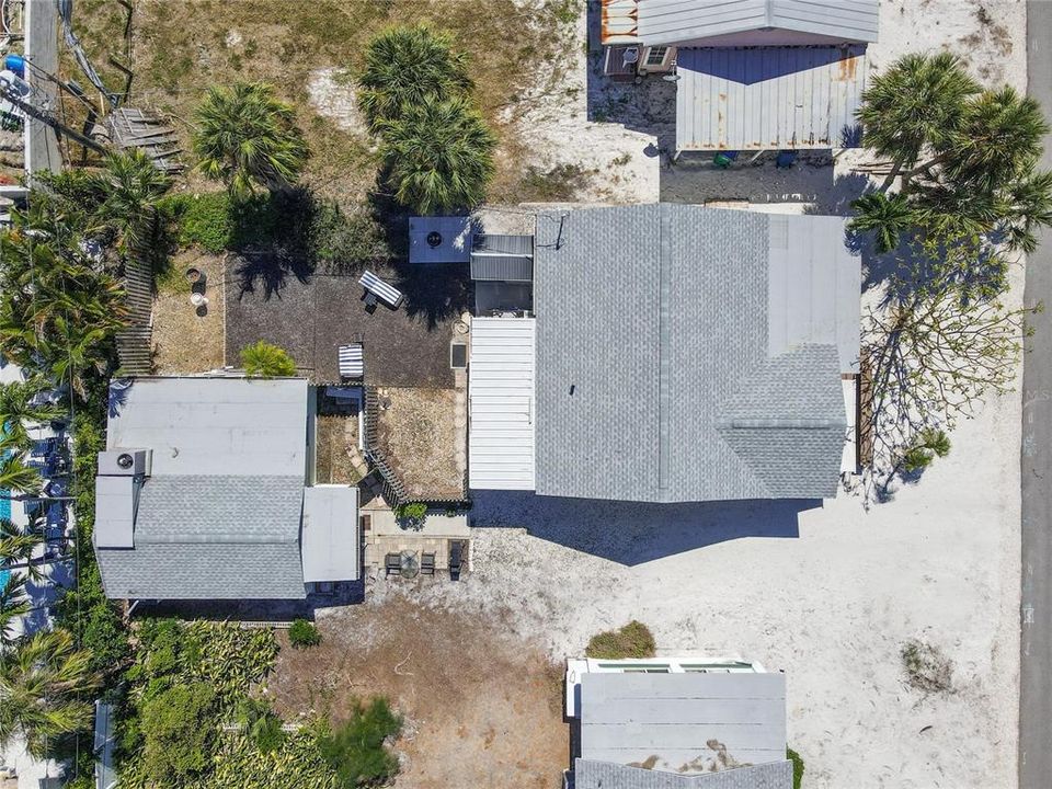 For Sale: $1,440,000 (5 beds, 3 baths, 1558 Square Feet)