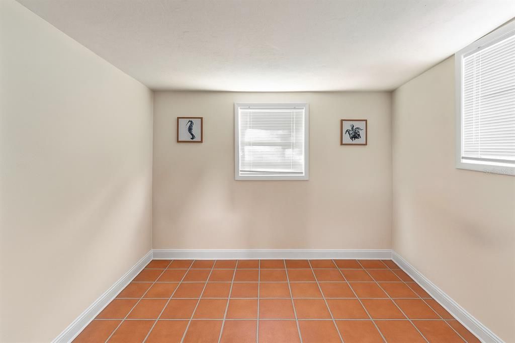 For Sale: $1,440,000 (5 beds, 3 baths, 1558 Square Feet)