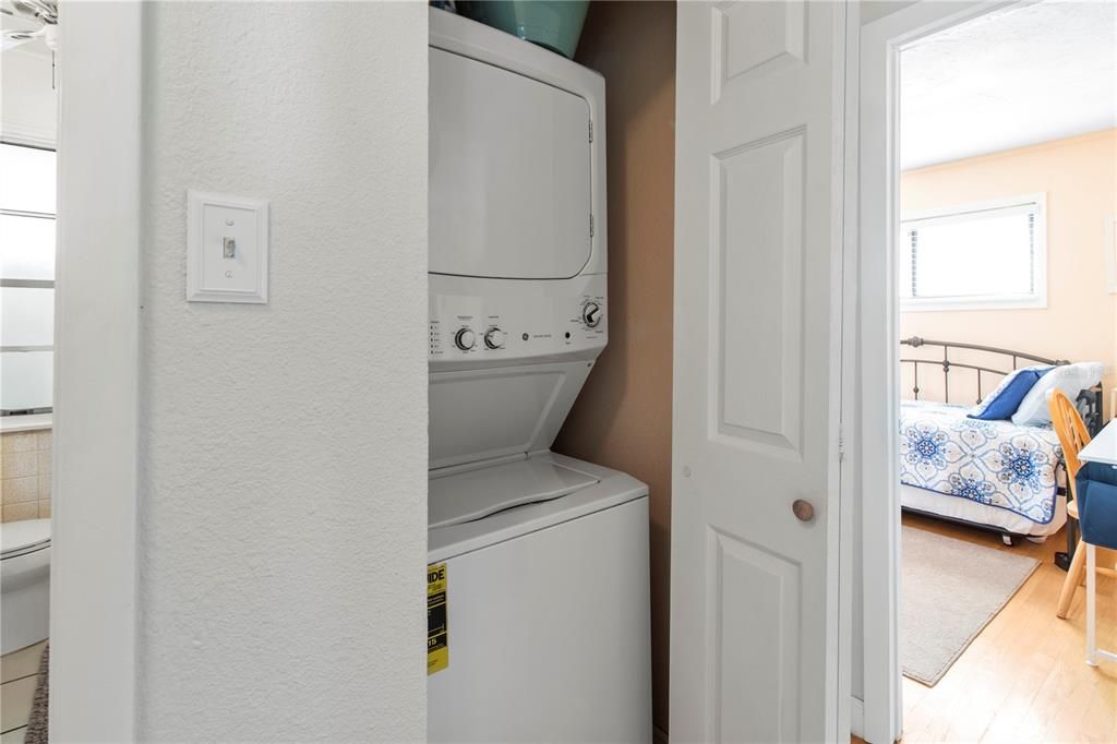 For Sale: $1,440,000 (5 beds, 3 baths, 1558 Square Feet)