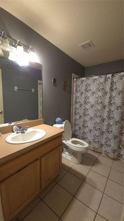 For Sale: $205,000 (3 beds, 2 baths, 1441 Square Feet)