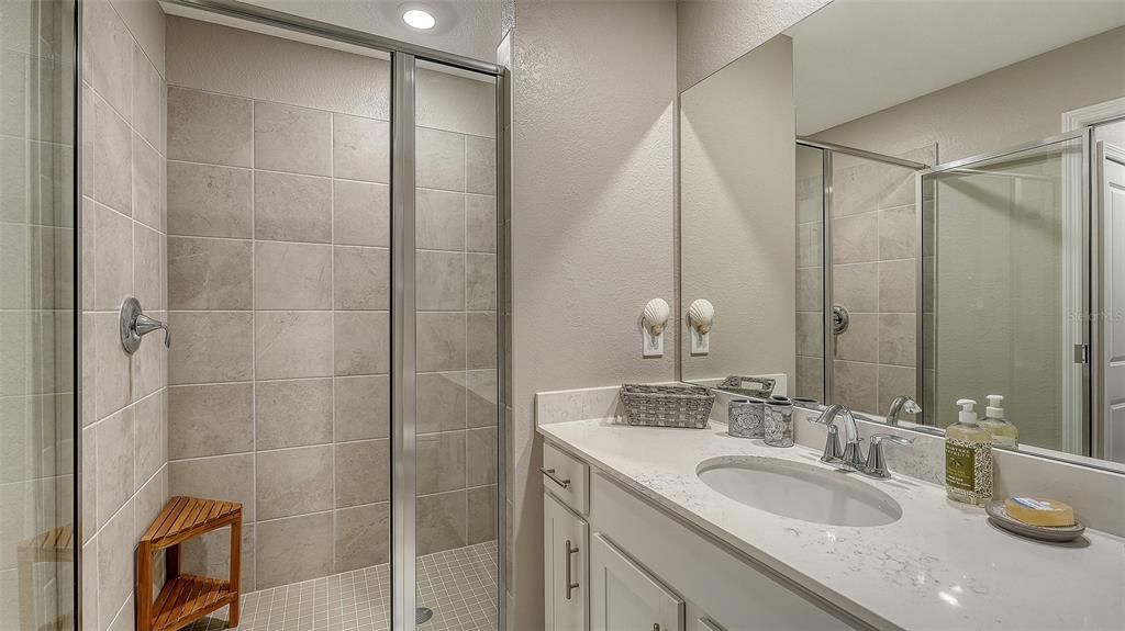 В аренду: $5,500 (2 спален, 2 ванн, 1154 Квадратных фут)