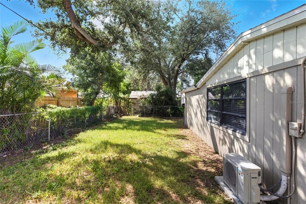 На продажу: $277,500 (3 спален, 2 ванн, 1427 Квадратных фут)