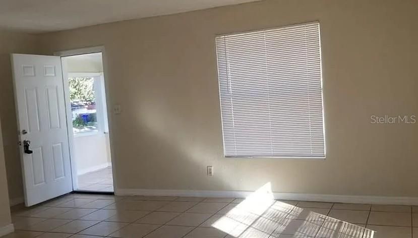 En Renta: $1,500 (2 camas, 1 baños, 876 Pies cuadrados)