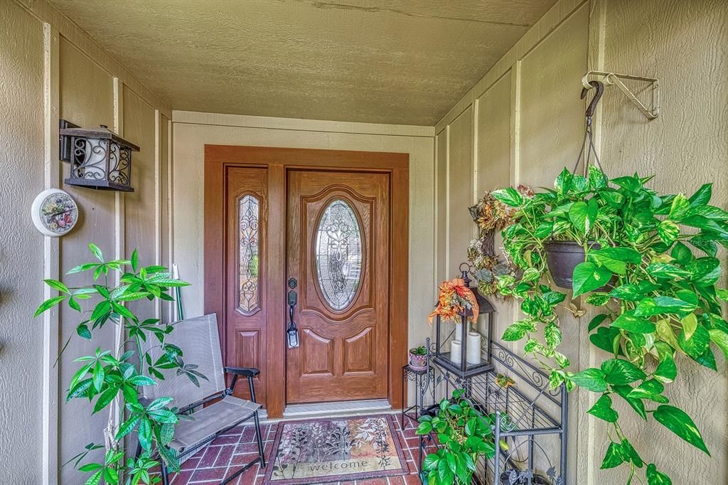 На продажу: $339,900 (2 спален, 2 ванн, 1177 Квадратных фут)