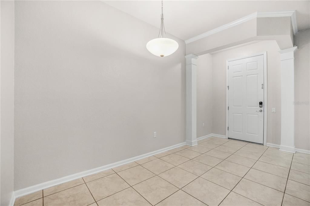 For Sale: $389,900 (3 beds, 2 baths, 1680 Square Feet)