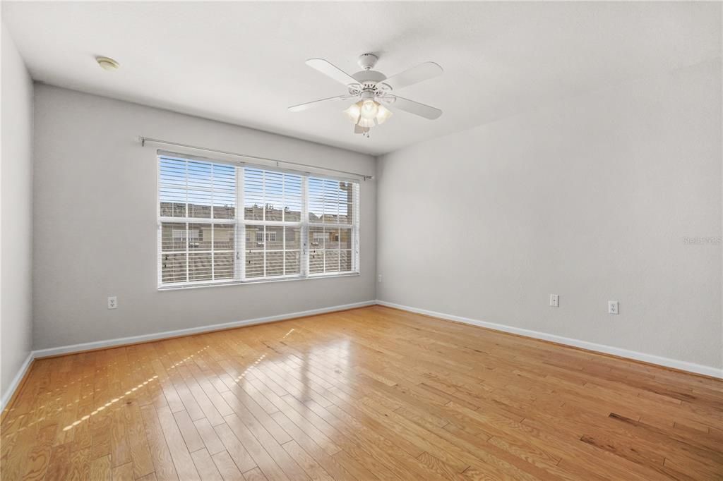 For Sale: $389,900 (3 beds, 2 baths, 1680 Square Feet)