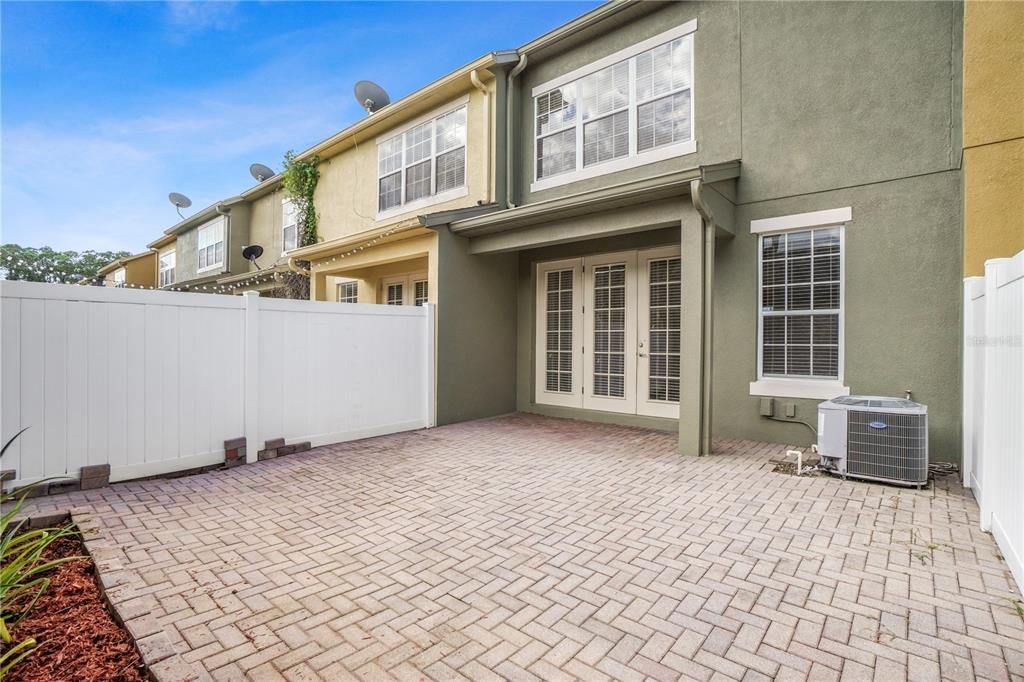 For Sale: $389,900 (3 beds, 2 baths, 1680 Square Feet)