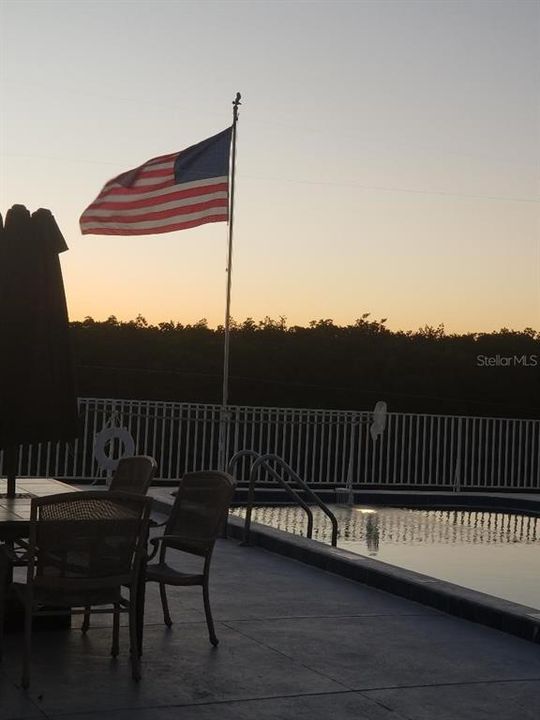 For Rent: $1,650 (1 beds, 1 baths, 827 Square Feet)