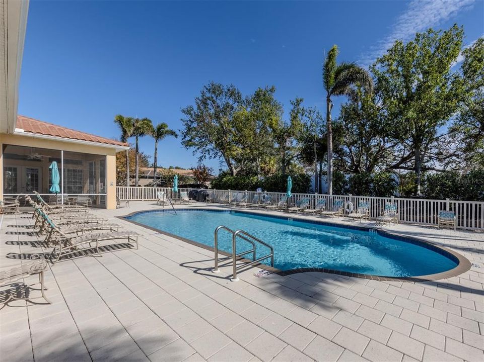 Active With Contract: $639,900 (3 beds, 2 baths, 1813 Square Feet)