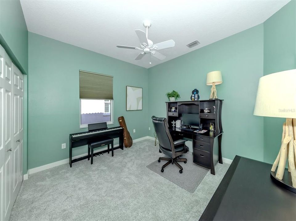 Active With Contract: $639,900 (3 beds, 2 baths, 1813 Square Feet)