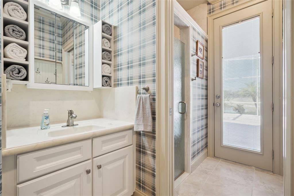 For Sale: $846,000 (3 beds, 2 baths, 3177 Square Feet)