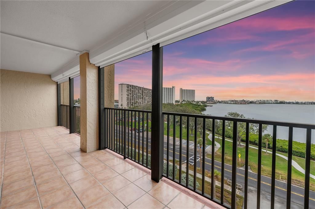 For Sale: $388,500 (2 beds, 2 baths, 1430 Square Feet)