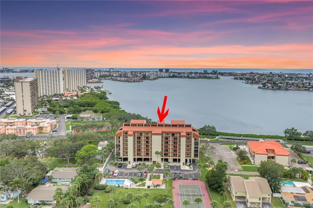 For Sale: $388,500 (2 beds, 2 baths, 1430 Square Feet)