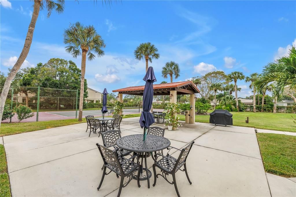 For Sale: $388,500 (2 beds, 2 baths, 1430 Square Feet)