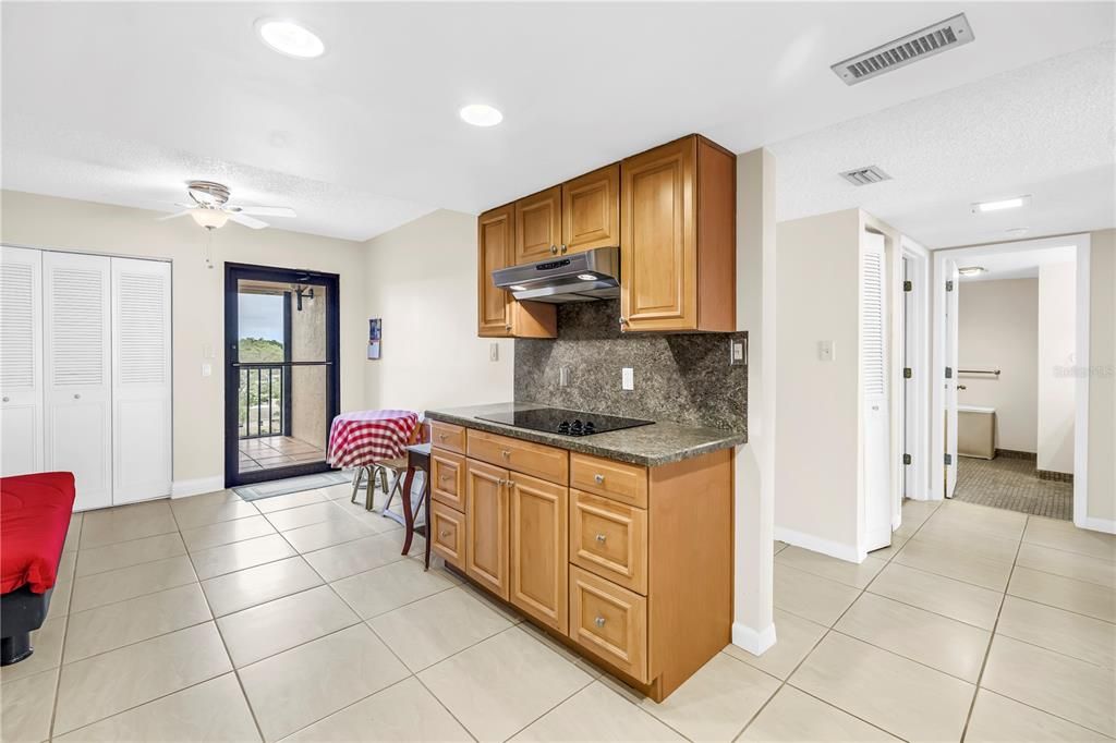 For Sale: $388,500 (2 beds, 2 baths, 1430 Square Feet)