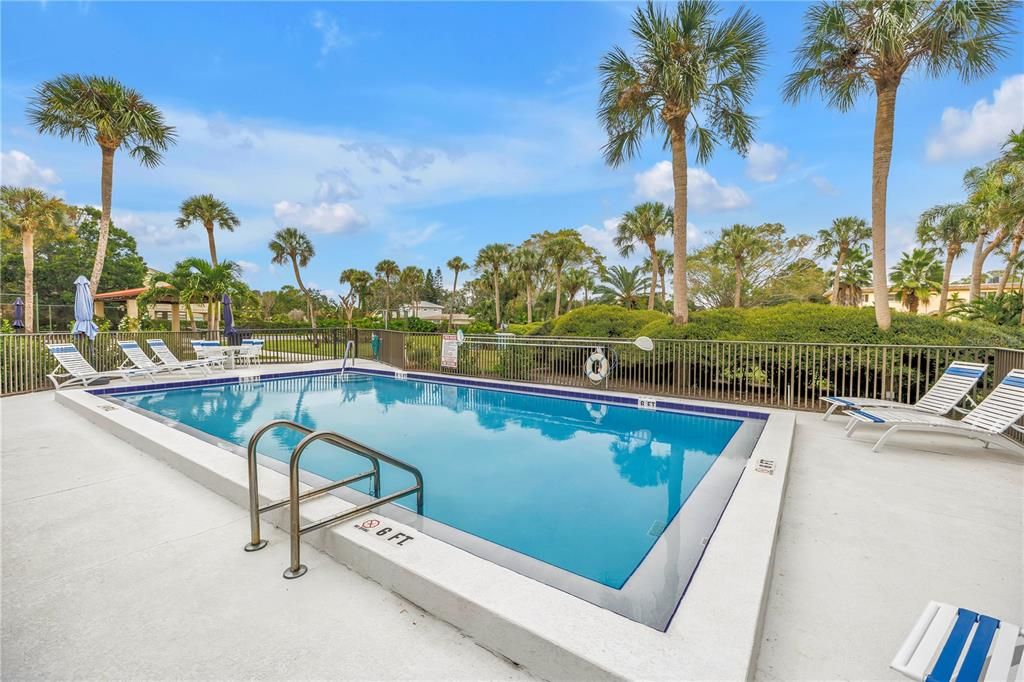 For Sale: $388,500 (2 beds, 2 baths, 1430 Square Feet)