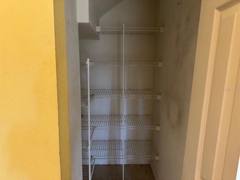 待售: $299,500 (3 贝兹, 2 浴室, 1707 平方英尺)