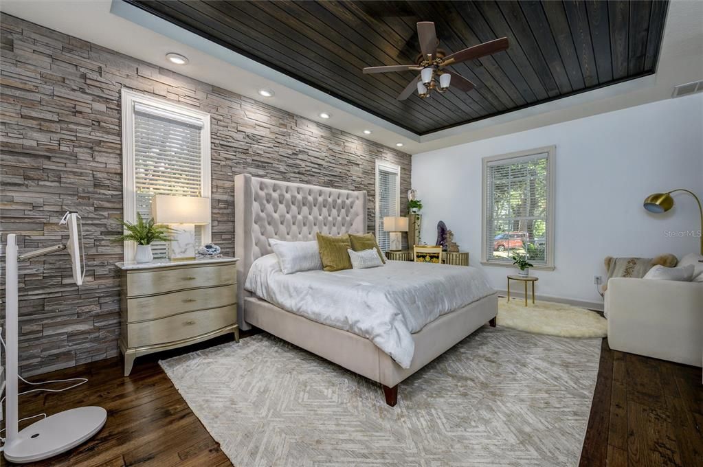 For Sale: $1,550,000 (5 beds, 4 baths, 4631 Square Feet)