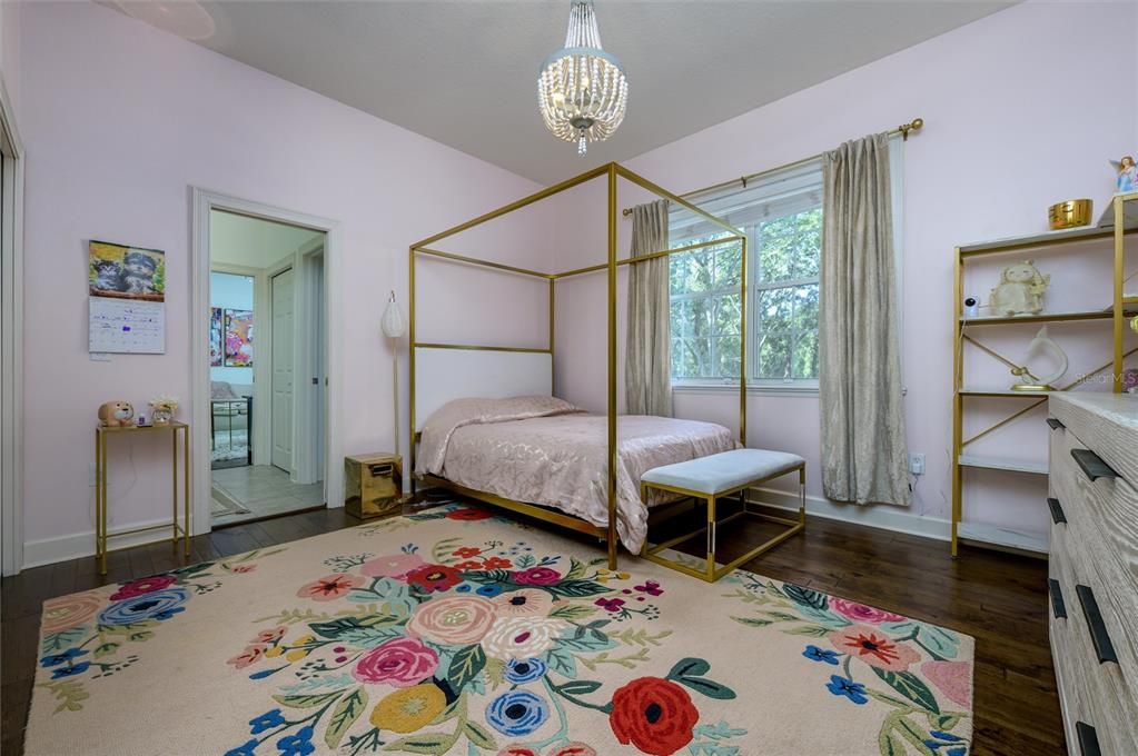 For Sale: $1,550,000 (5 beds, 4 baths, 4631 Square Feet)