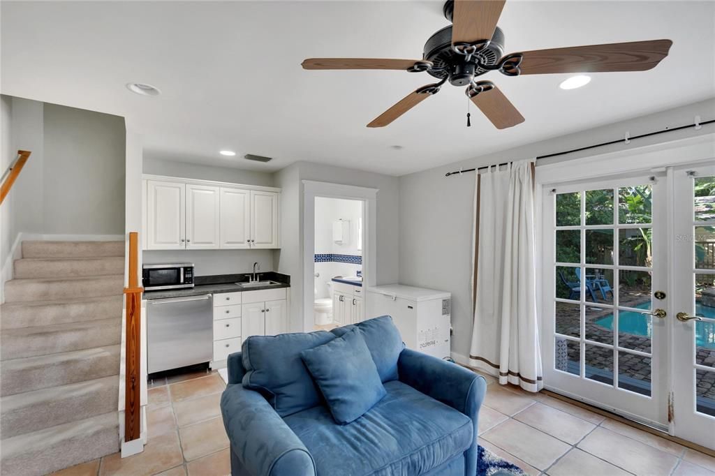 For Sale: $1,599,000 (4 beds, 3 baths, 2916 Square Feet)