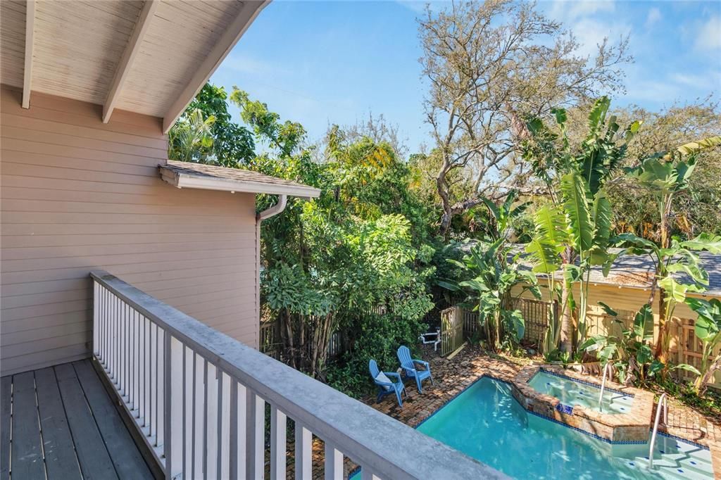 For Sale: $1,599,000 (4 beds, 3 baths, 2916 Square Feet)