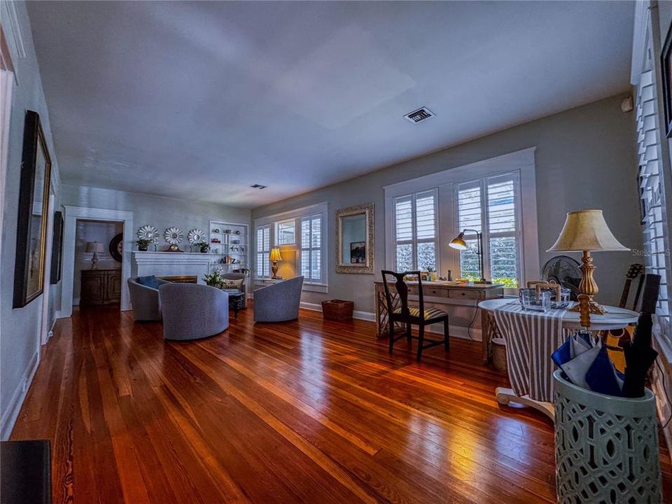 For Sale: $1,599,000 (4 beds, 3 baths, 2916 Square Feet)