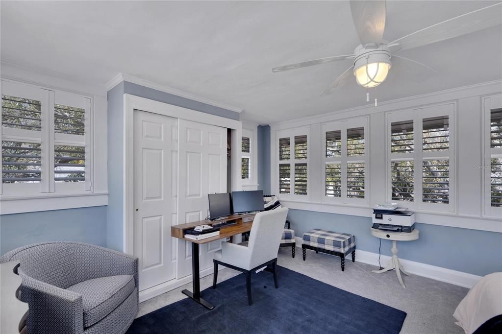 For Sale: $1,599,000 (4 beds, 3 baths, 2916 Square Feet)