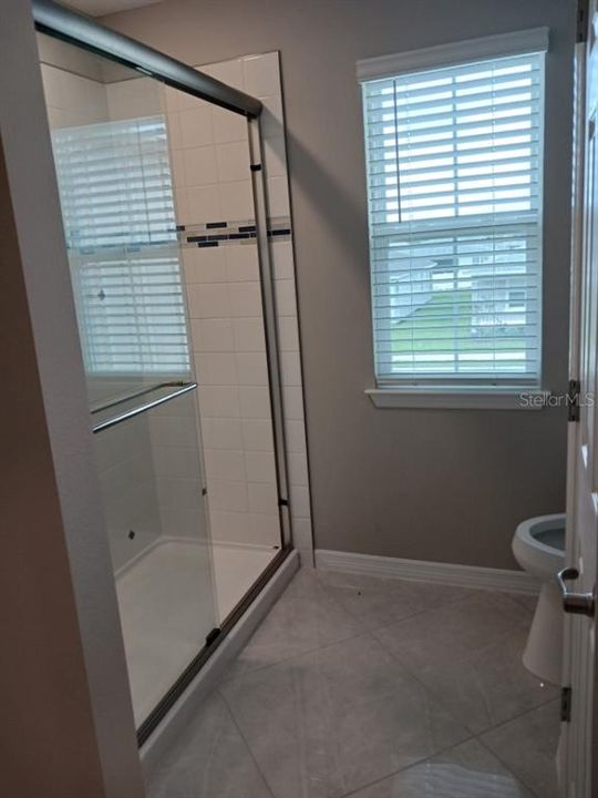 For Sale: $820,000 (4 beds, 4 baths, 4202 Square Feet)