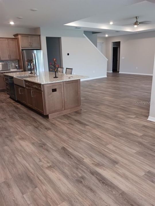 For Sale: $820,000 (4 beds, 4 baths, 4202 Square Feet)