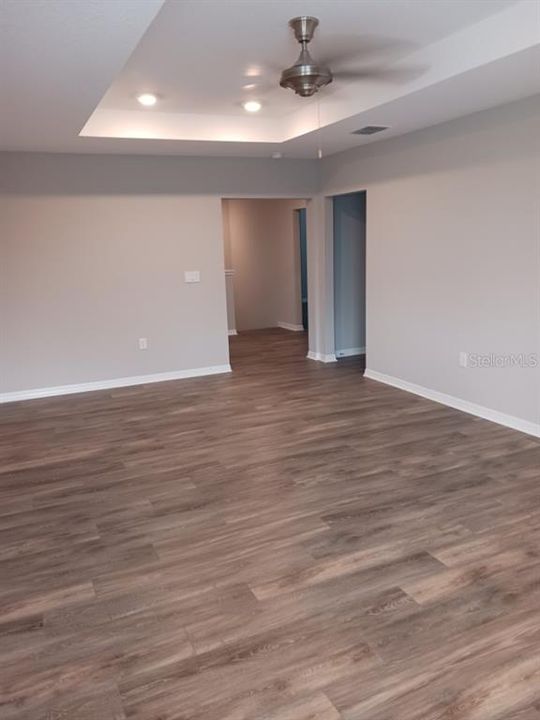 For Sale: $820,000 (4 beds, 4 baths, 4202 Square Feet)