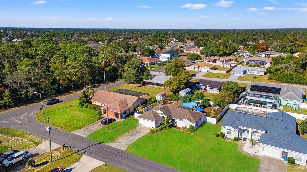 Active With Contract: $279,900 (3 beds, 2 baths, 1365 Square Feet)
