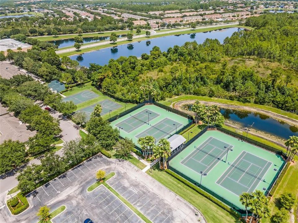 Activo con contrato: $799,900 (5 camas, 3 baños, 3548 Pies cuadrados)