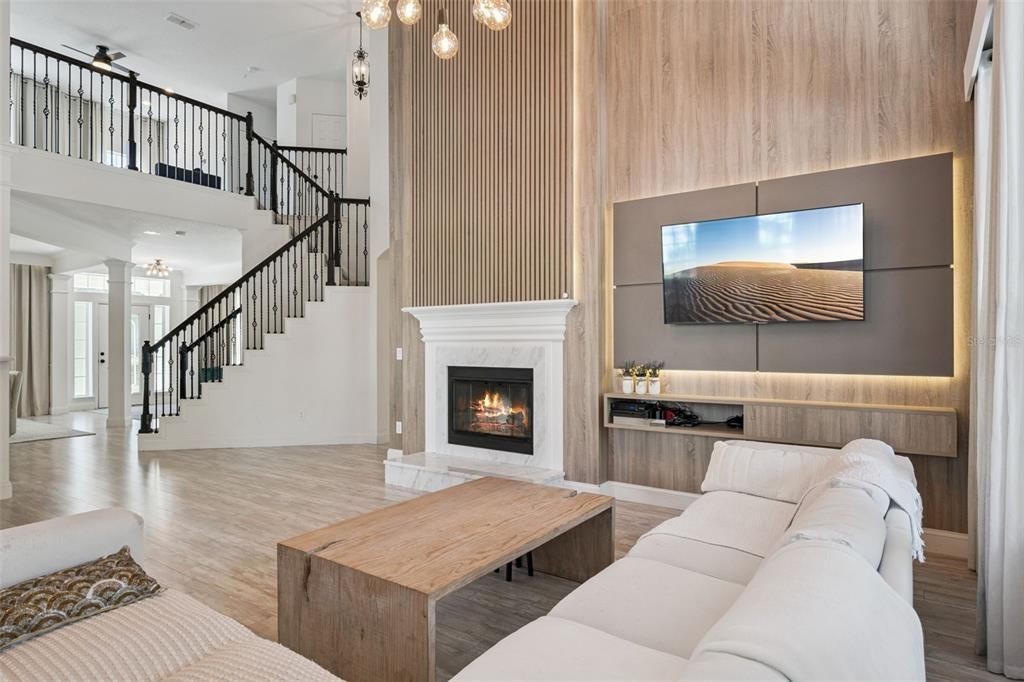 Activo con contrato: $799,900 (5 camas, 3 baños, 3548 Pies cuadrados)