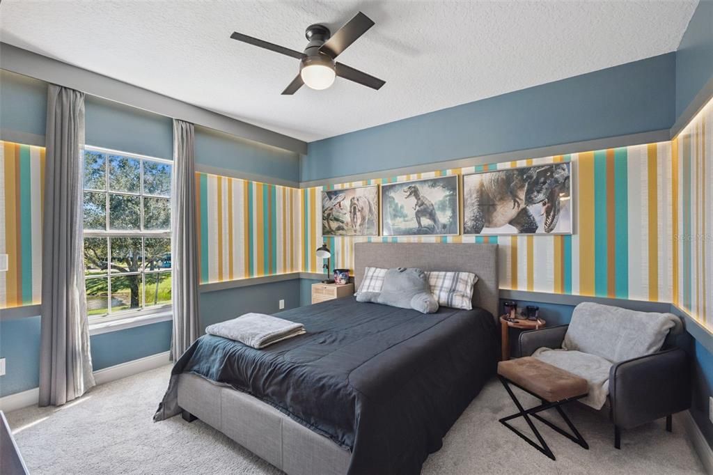 Activo con contrato: $799,900 (5 camas, 3 baños, 3548 Pies cuadrados)