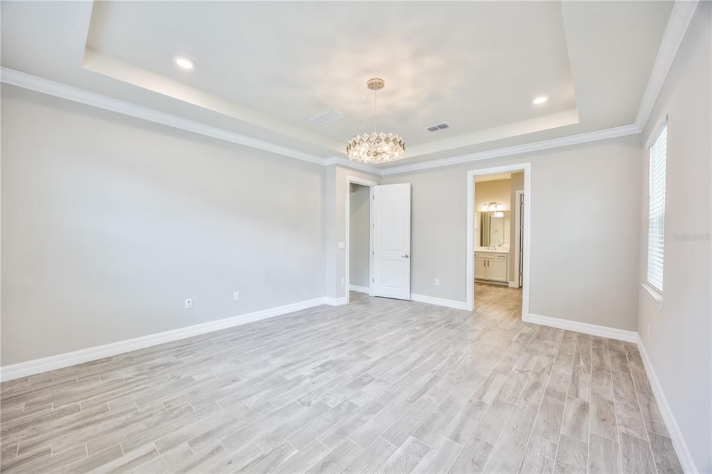 For Rent: $8,000 (7 beds, 3 baths, 4558 Square Feet)