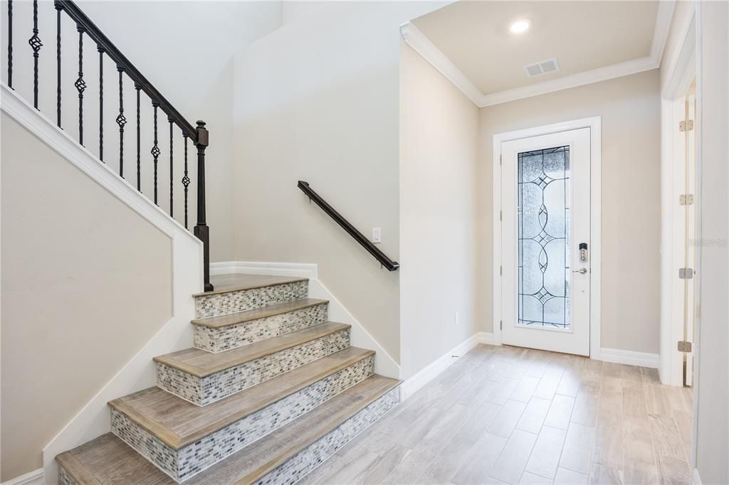 For Rent: $8,000 (7 beds, 3 baths, 4558 Square Feet)