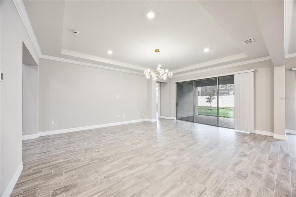 For Rent: $8,000 (7 beds, 3 baths, 4558 Square Feet)