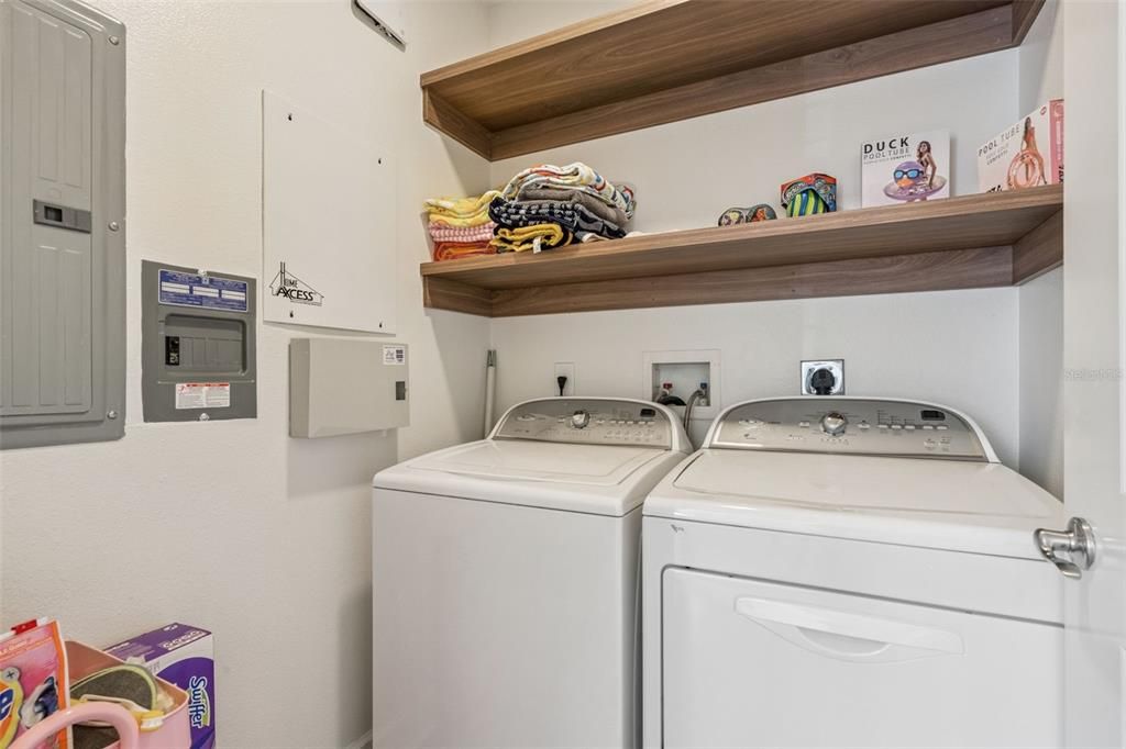 На продажу: $529,000 (3 спален, 2 ванн, 1834 Квадратных фут)