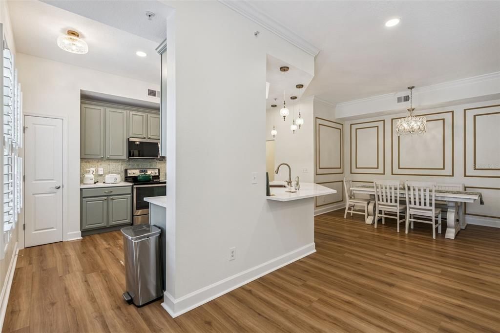 На продажу: $529,000 (3 спален, 2 ванн, 1834 Квадратных фут)